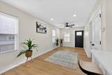 816 Lake Drive - Photo 9