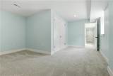 1240 Riverview Avenue - Photo 39