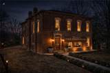 809-819 Hall Street - Photo 92