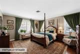 642 Romany Road - Photo 50
