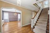 642 Romany Road - Photo 7