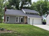 3110 Lakeview Circle - Photo 2