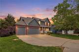 905 Paw Paw Lane - Photo 1