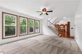 9027 Manning Avenue - Photo 14