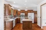 9027 Manning Avenue - Photo 17