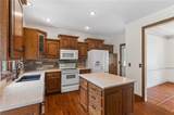 9027 Manning Avenue - Photo 19
