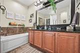 1101 Walnut Street - Photo 19