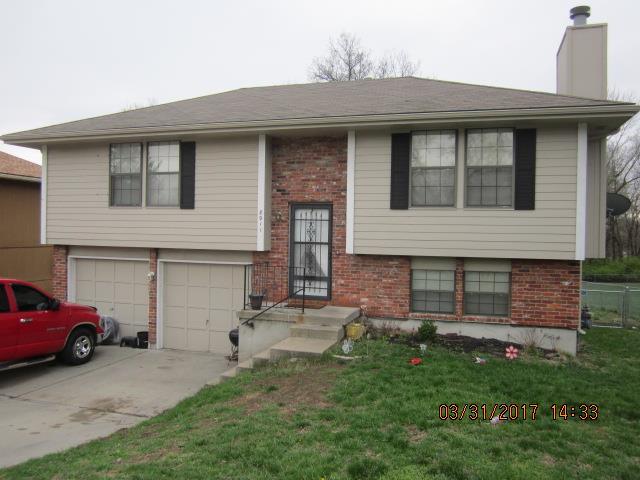8911 87TH Street - Photo 1