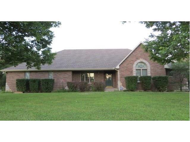 131 Kelly Drive - Photo 1