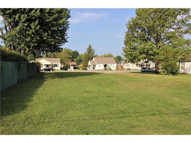 305 Main Street - Photo 1