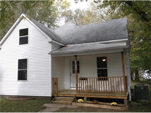 1015 17th Street - Photo 1
