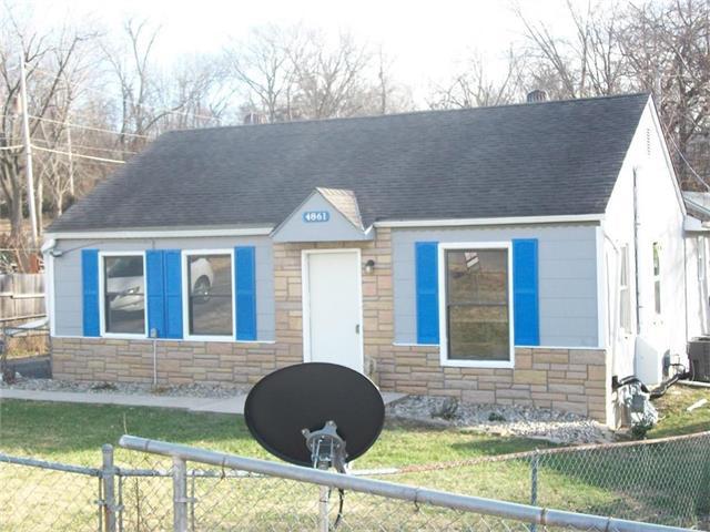 4861 Oakland Avenue - Photo 1