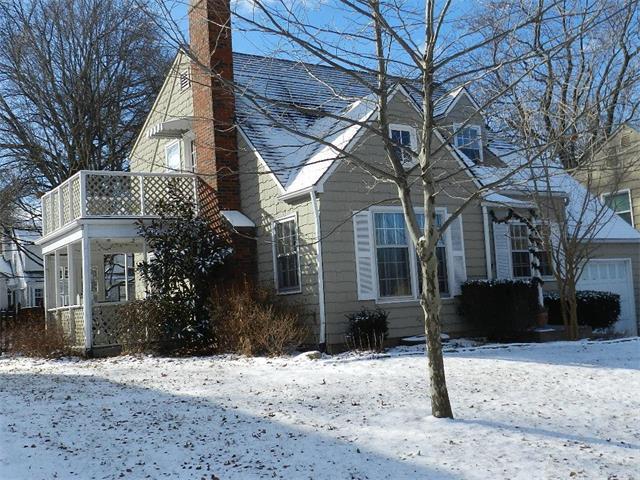 417 65th Terrace - Photo 1