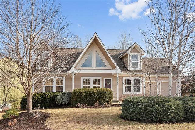 11261 Lakeview Drive - Photo 1