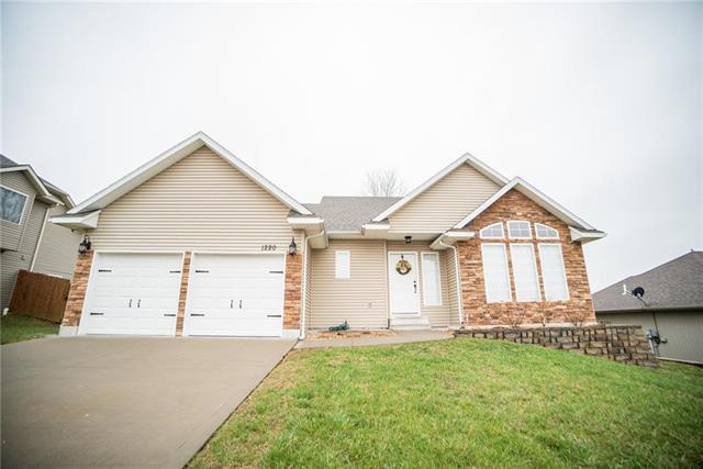 1220 Cherry Street - Photo 1