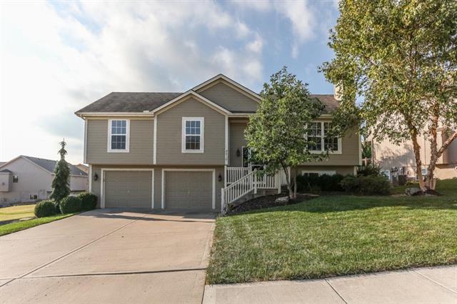 8919 111 Street - Photo 1