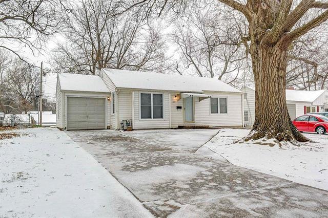 3409 Arlington Avenue - Photo 1