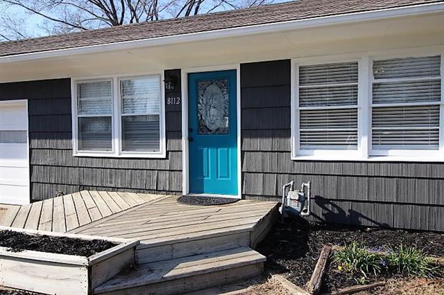 8112 66TH Terrace - Photo 1