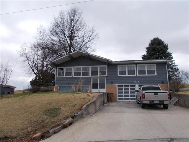 621 14th Street - Photo 1