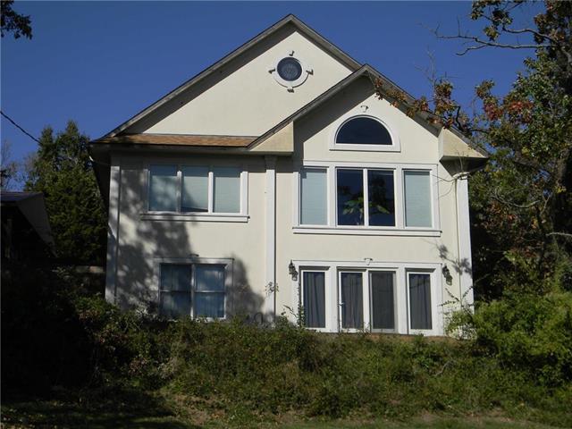 820 Main Street - Photo 1
