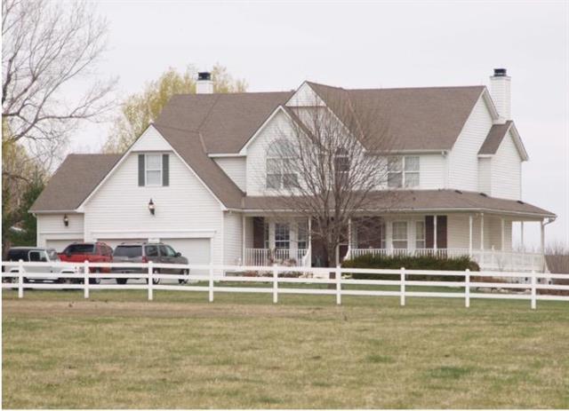 18540 167TH Street - Photo 1