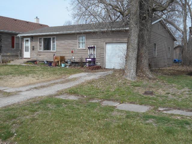 1120 3rd Street - Photo 1