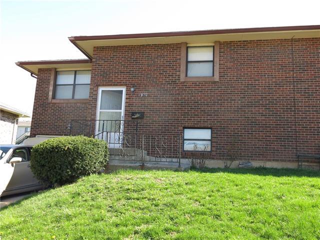 4931 Dixie Avenue - Photo 1