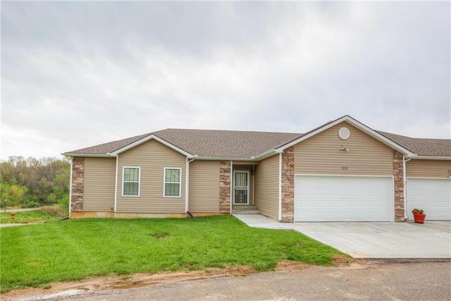 4734 Union Avenue - Photo 1