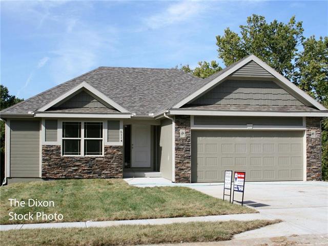 5023 White Avenue - Photo 1