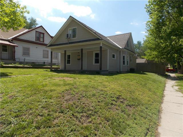 2202 Seneca Street - Photo 1