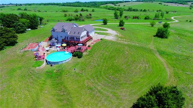 414 750th Road - Photo 1