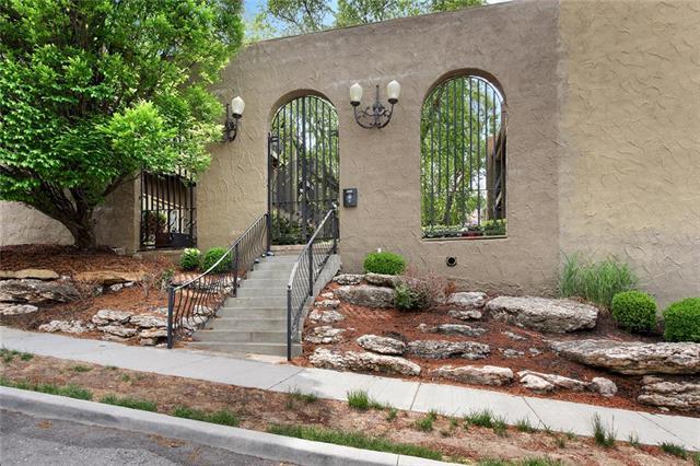 1111 46th Street - Photo 1