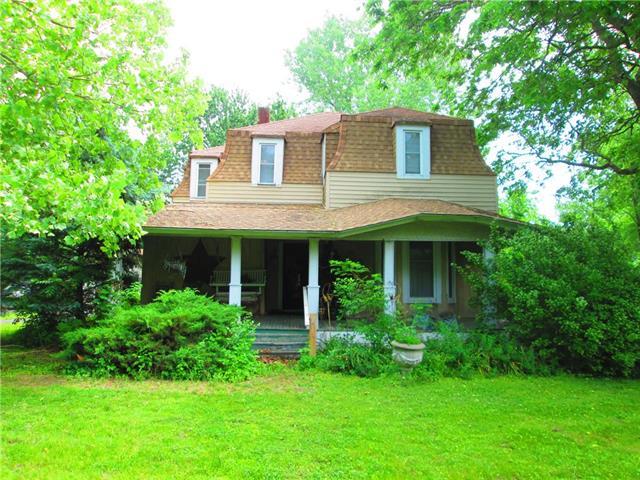 611 Birch Avenue - Photo 1