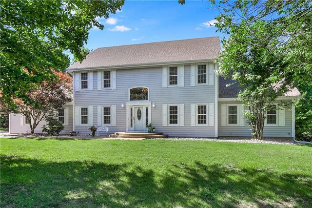 38501 Parrent Road - Photo 1