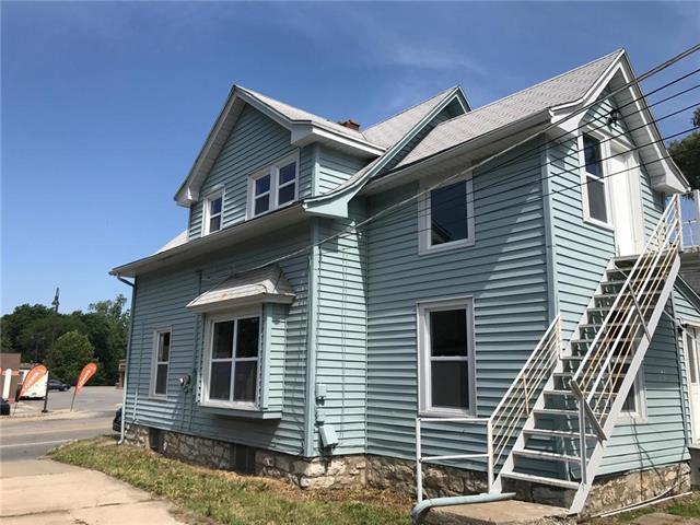 4313 Rainbow Boulevard - Photo 1