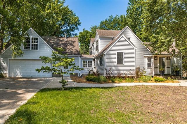 5018 Wells Drive - Photo 1
