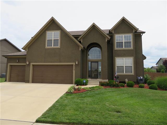 4315 111th Street - Photo 1