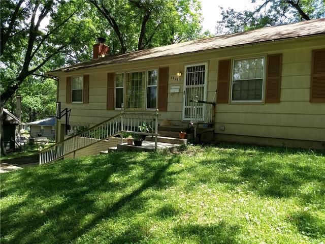 3207 48th Terrace - Photo 1