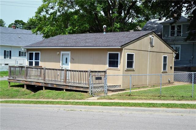 1723 Prospect Avenue - Photo 1