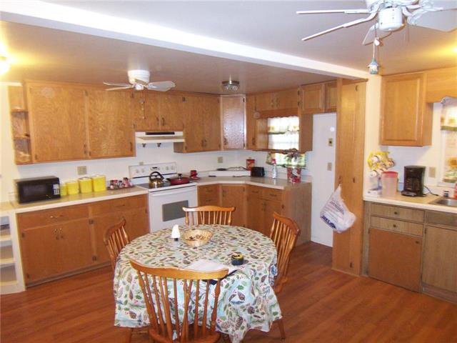 146 Meadowview Drive - Photo 1