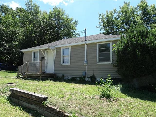 303 Bell Street - Photo 1