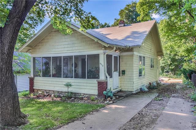 9512 16th Street - Photo 1