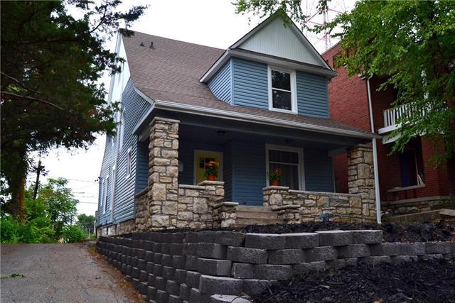 16 32nd Street - Photo 1