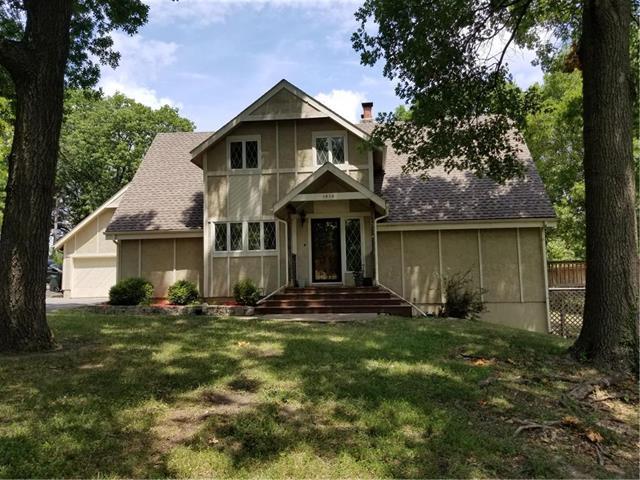 1816 Parker Avenue - Photo 1