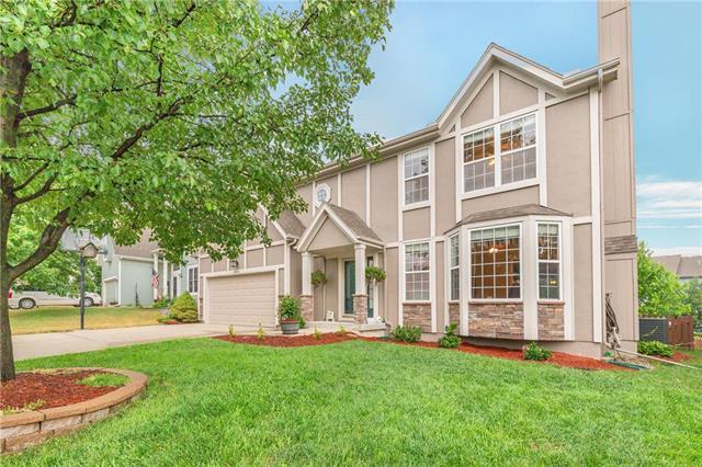 2660 Catalpa Street - Photo 1