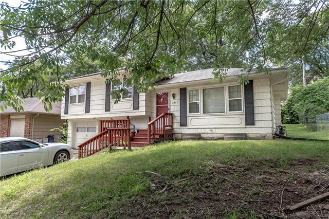 8653 108th Terrace - Photo 1