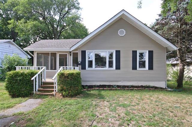9421 80th Street - Photo 1