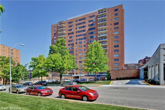 221 48th Street #606 N/A - Photo 1
