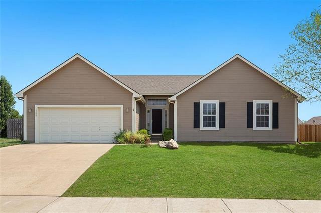 1200 Starbrooke Drive - Photo 1