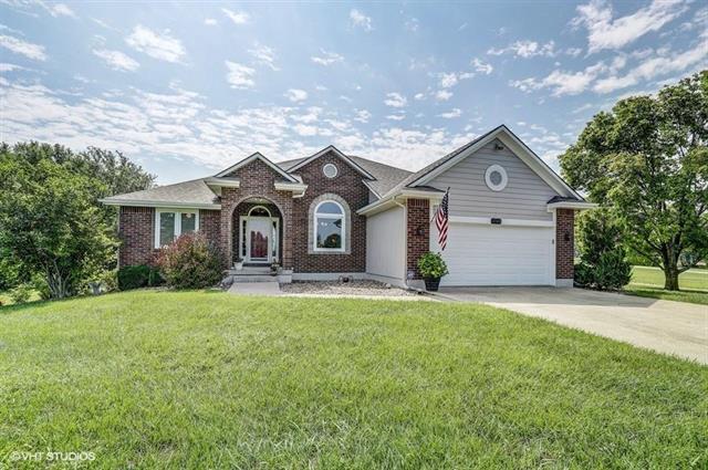 17505 171st Street - Photo 1